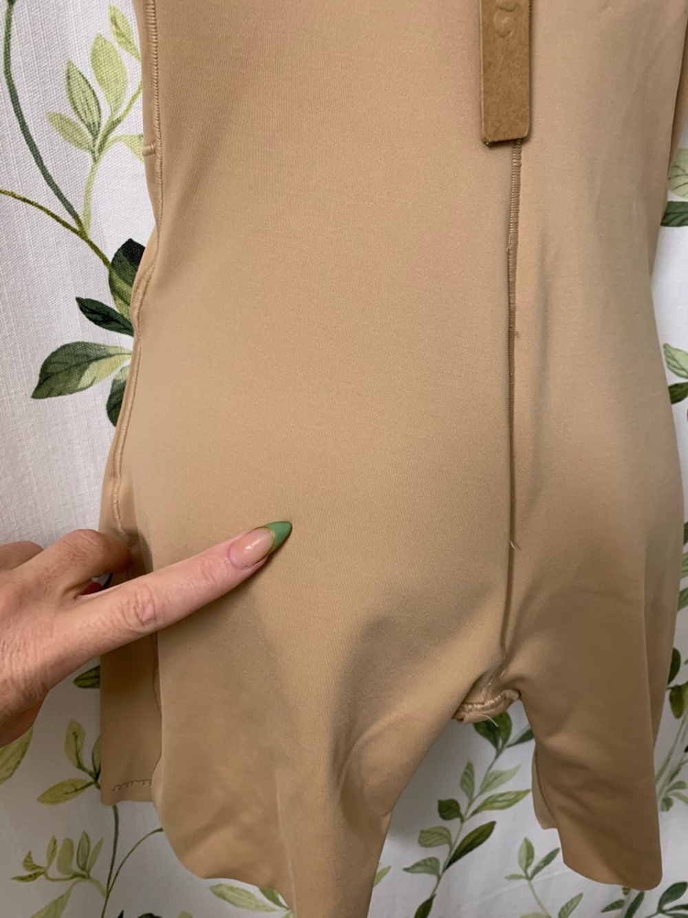 Skims Ultimate Body Push-Up Enhancing Padded Midthigh Bodysuit Medium Clay BNWT - Picture 13 of 13
